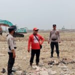 Petugas Gabungan Patroli di TPA Jatiwaringin, Pemulung Diimbau Utamakan Keselamatan