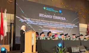 Hadiri Wisuda 423 Lulusan Poltekkes Kemenkes Tasikmalaya, Wawali Cirebon Tekankan Integritas Tenaga Kesehatan