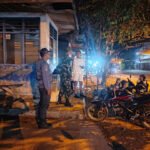 Gerak Cepat Polsek Kesambi dan Damkar Padamkan Kebakaran Lahan Kosong di Sunyaragi Cirebon