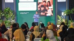 Wamen Nezar Patria Ingatkan Risiko Anak Ketergantungan pada AI