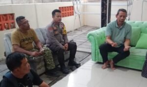 Polsek Cibeber Edukasi Warga Cegah Curanmor, Sosialisasikan Call Center 110